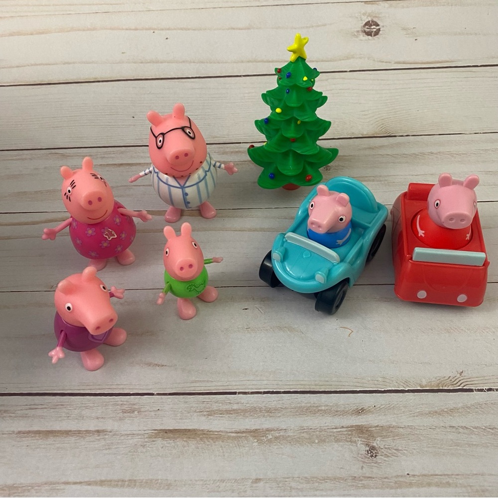 Peppa Pig Figures Family Lot Christmas Tree 7 Pc
